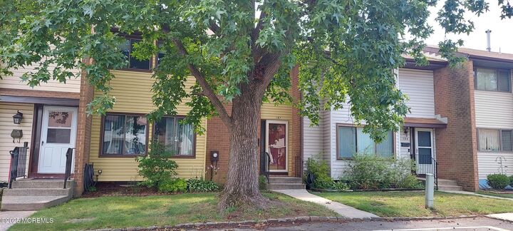 Property Photo: 197 Canterbury Court NJ 08520