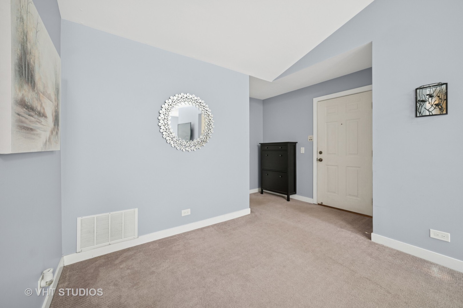 Property Photo:  209 Dublin Lane Z2  IL 60194 