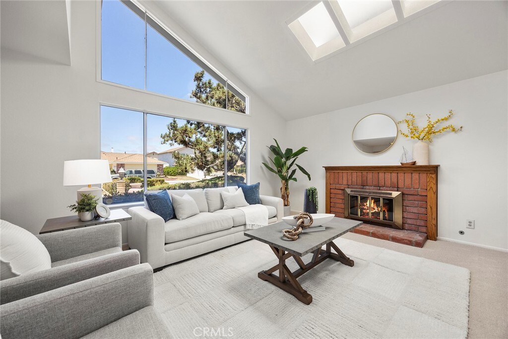18312 Hartlund Lane  Huntington Beach CA 92646 photo