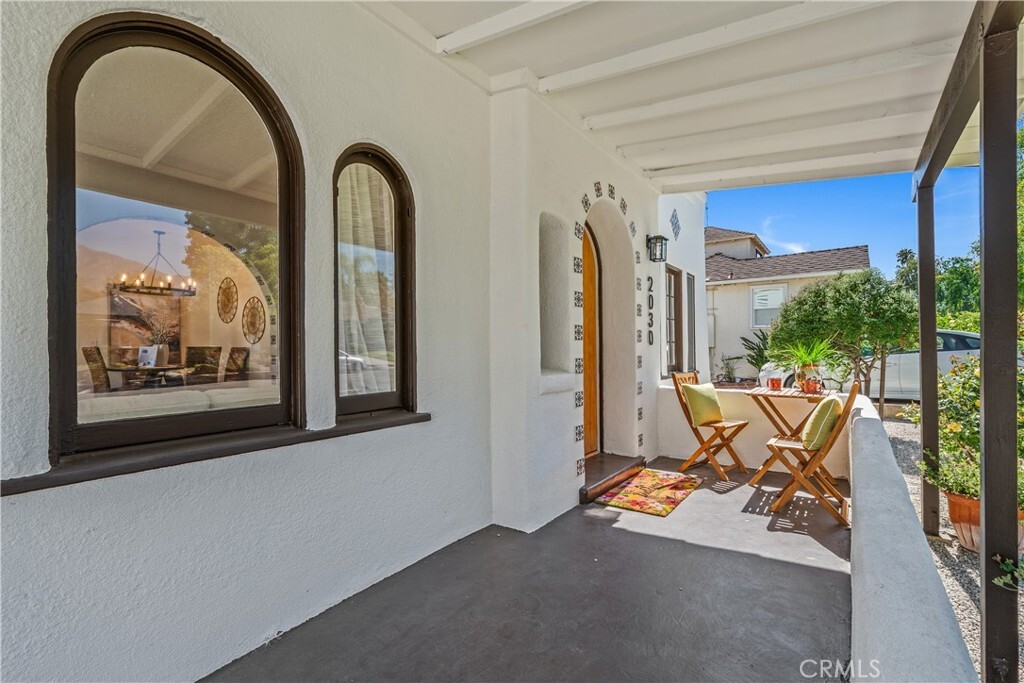Property Photo: 2030 Jefferson Drive CA 91104