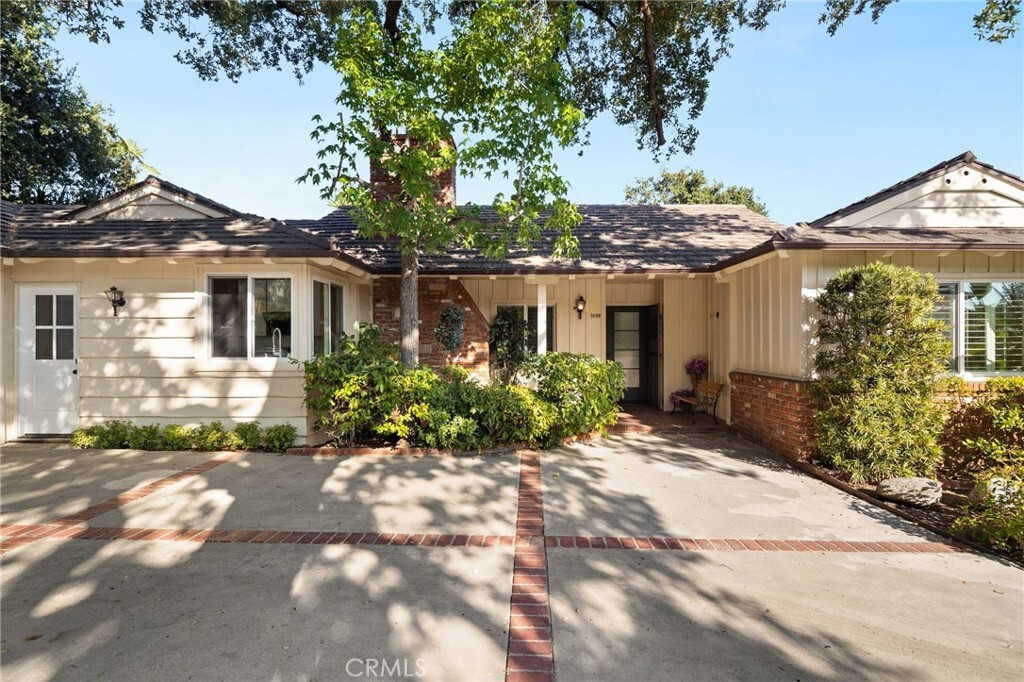 1648 Highland Oaks Drive  Arcadia CA 91006 photo