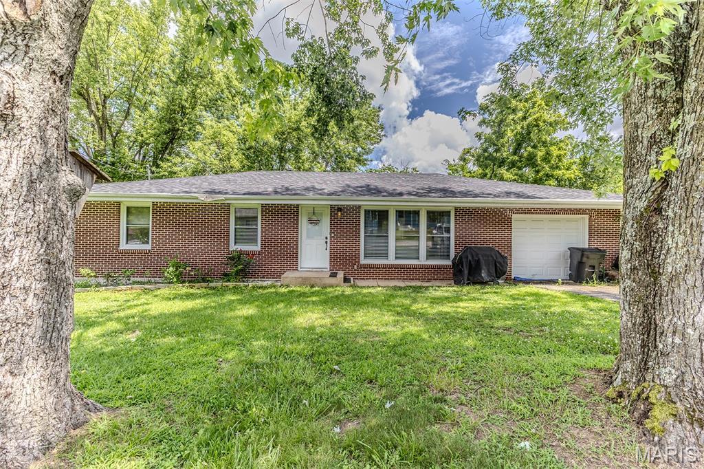 Property Photo: 304 Warren Street MO 65556