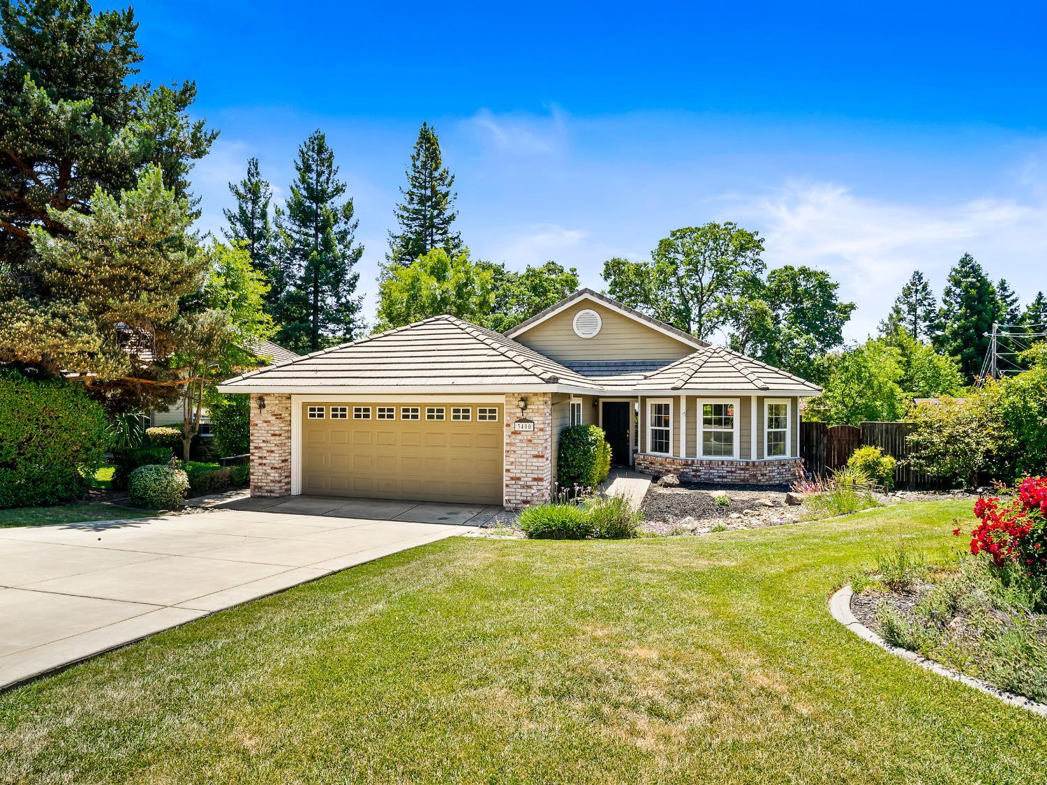 Property Photo: 3400 Raben Way CA 95682