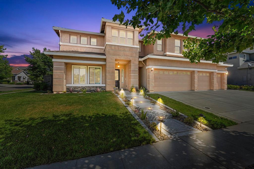 Property Photo: 6032 Barnside Place CA 95747