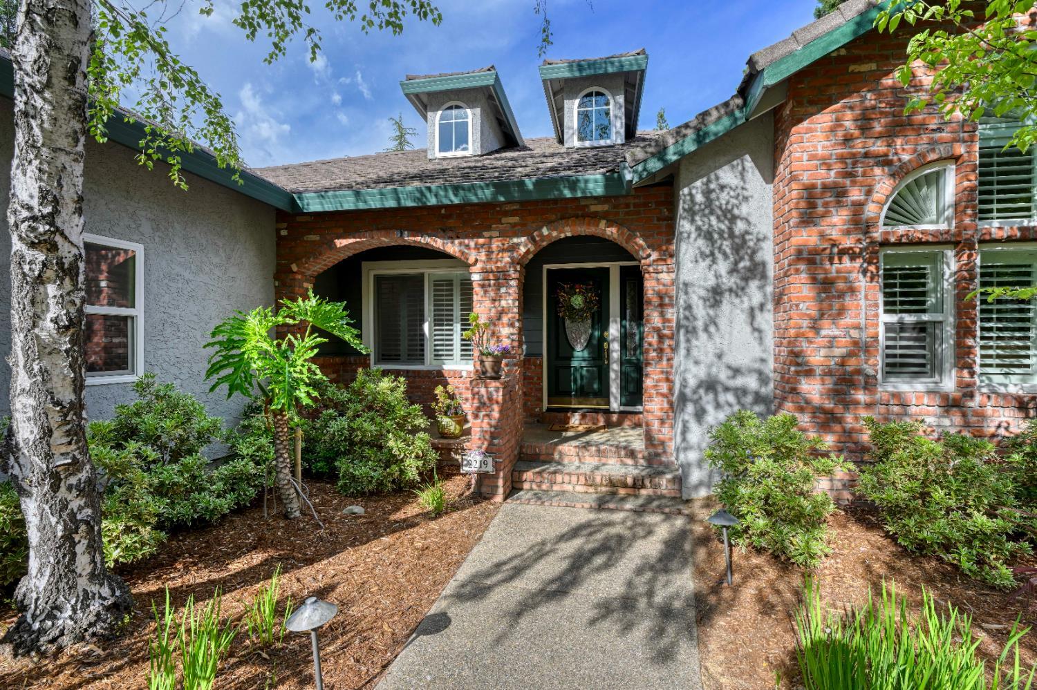 Property Photo: 2219 Cardiff CA 95762