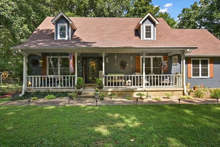Property Photo:  625 Mag A Mor Dr  TN 37083 