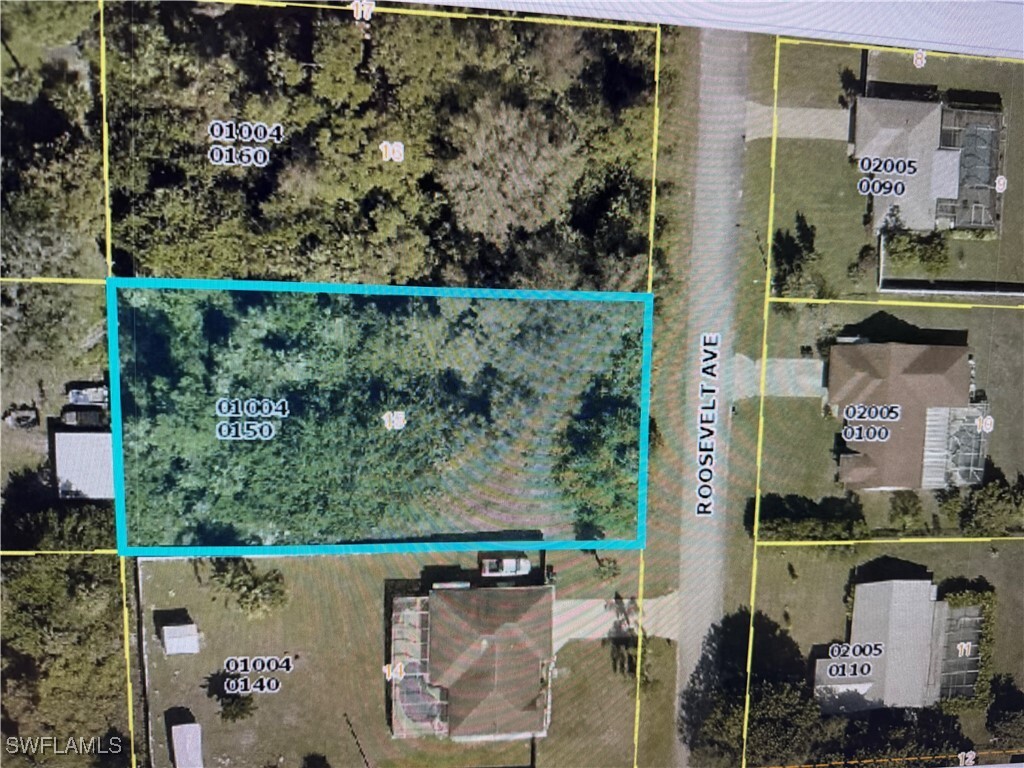 Property Photo: 405 Roosevelt Avenue FL 33936