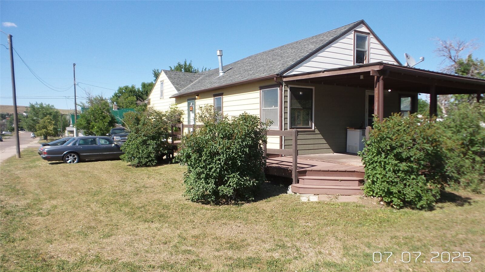 Property Photo:  1027 4th Avenue NW  MT 59404 