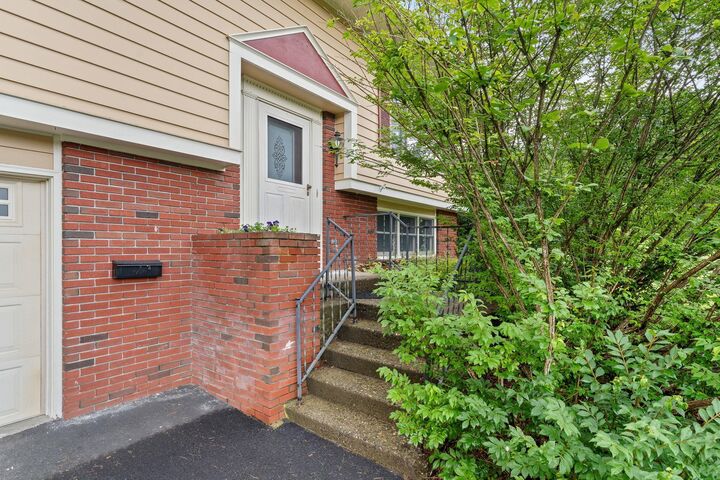 Property Photo:  34 Deerfield Drive  VT 05602 