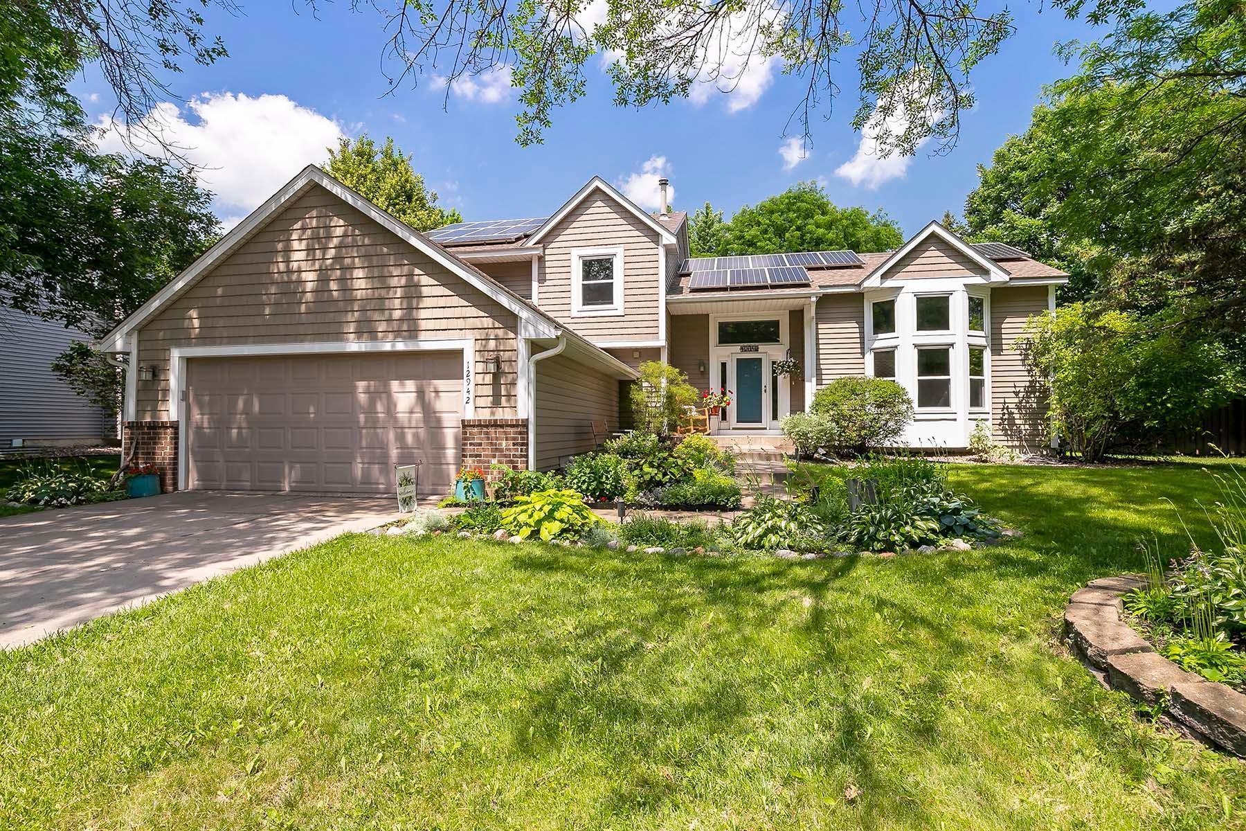 12942 Maple Knoll Way  Maple Grove MN 55369 photo
