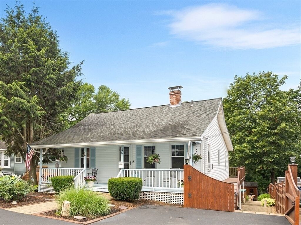 Property Photo: 45 Harding Ave MA 02188