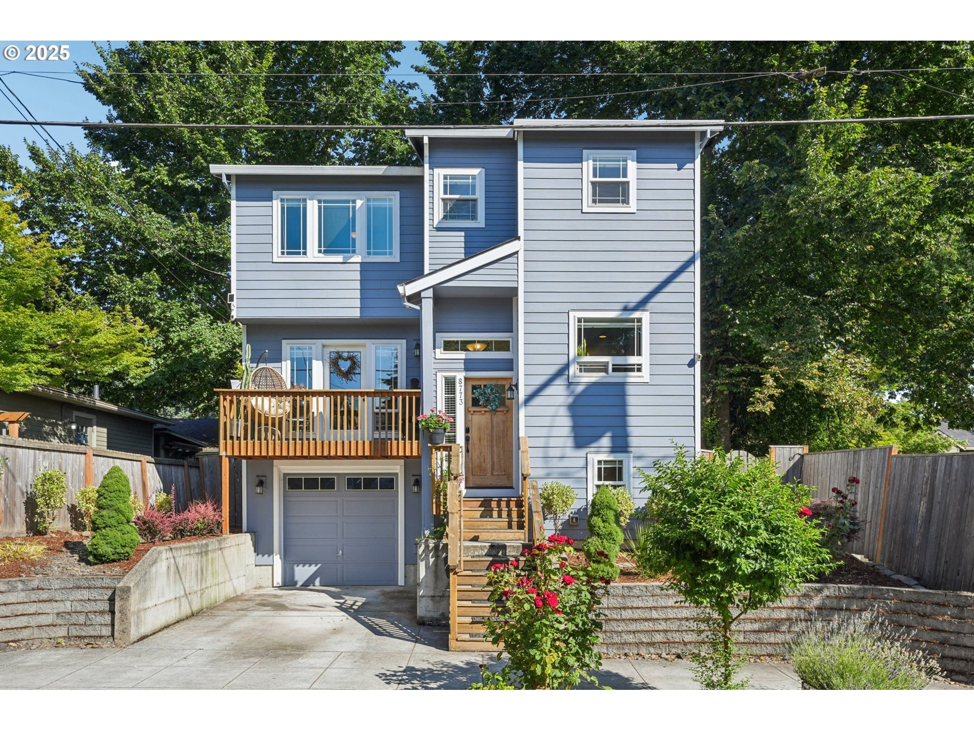 Property Photo: 8773 N Swenson St OR 97203