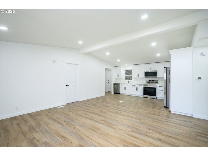 Property Photo: 13620 SW Beef Bend Rd 38 OR 97224