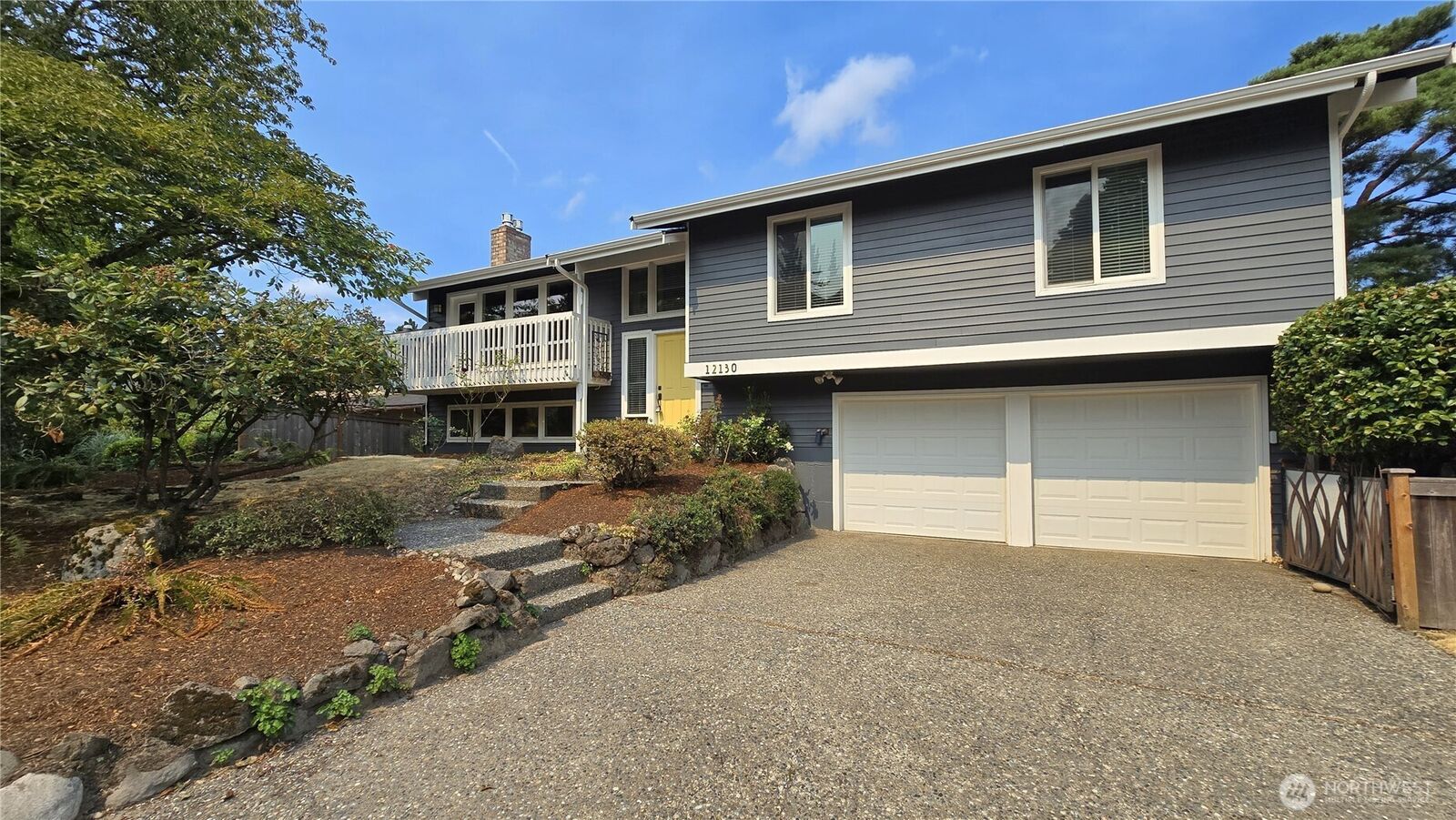 Property Photo:  12130 SE 47th Place  WA 98006 