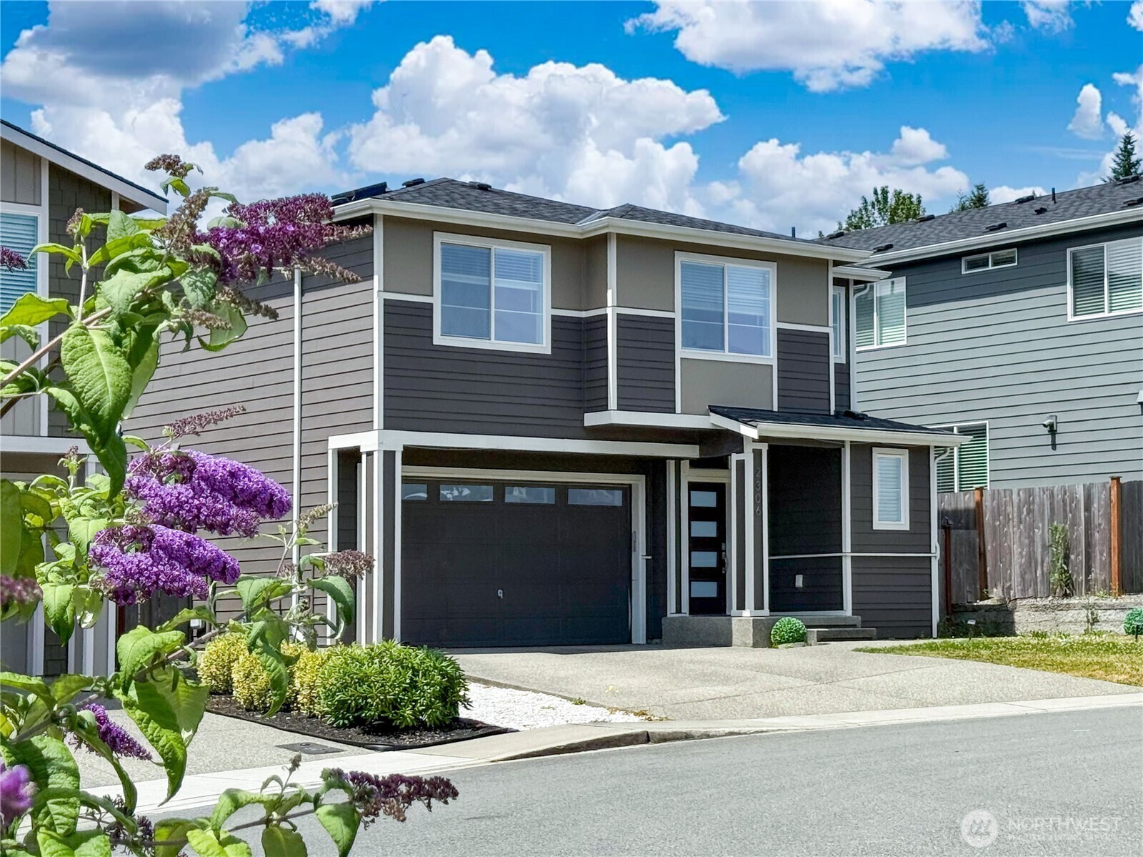 Property Photo: 2306 115th Drive SE WA 98258