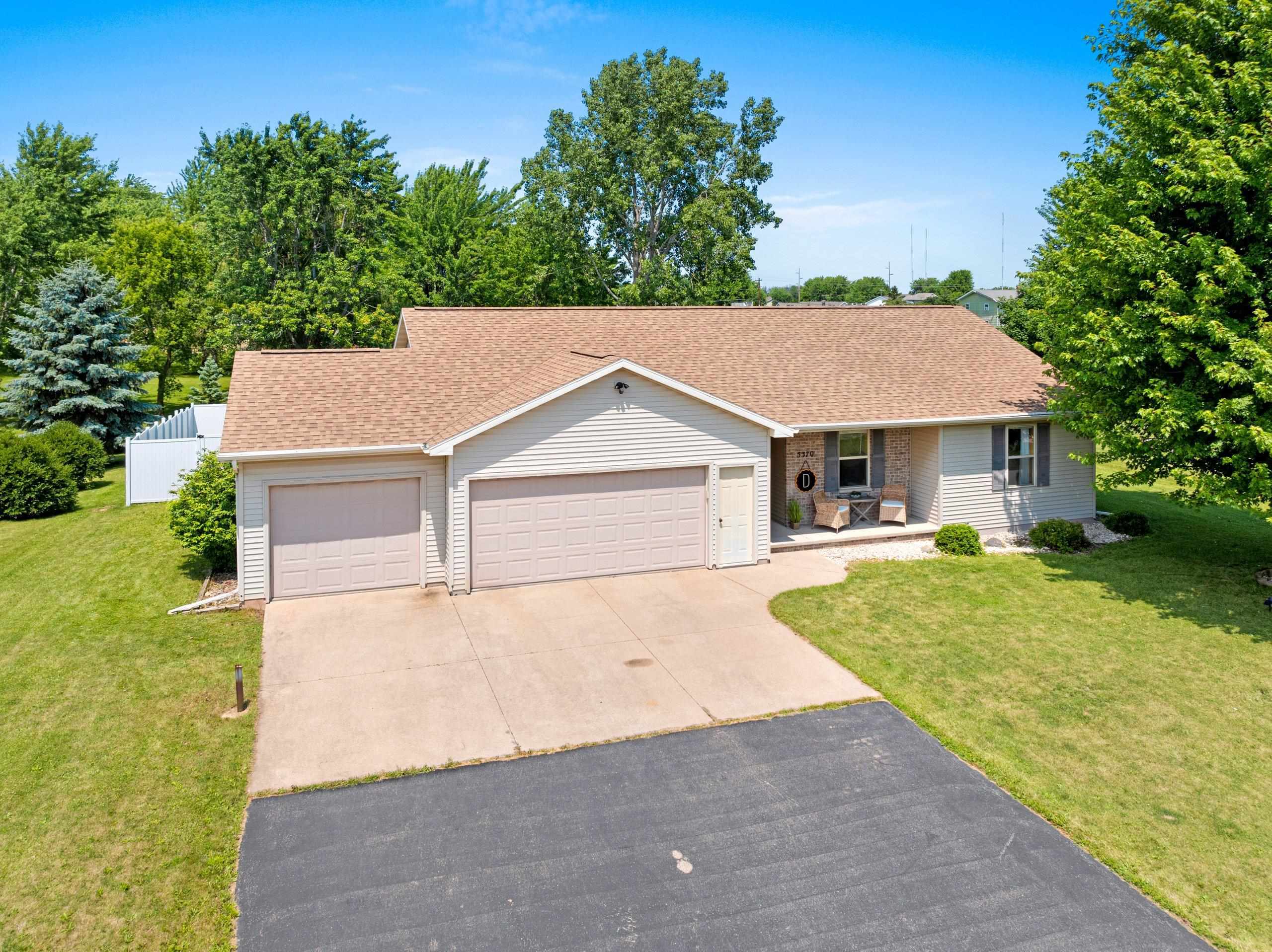 Property Photo: W5370 Amy Avenue WI 54915-7260