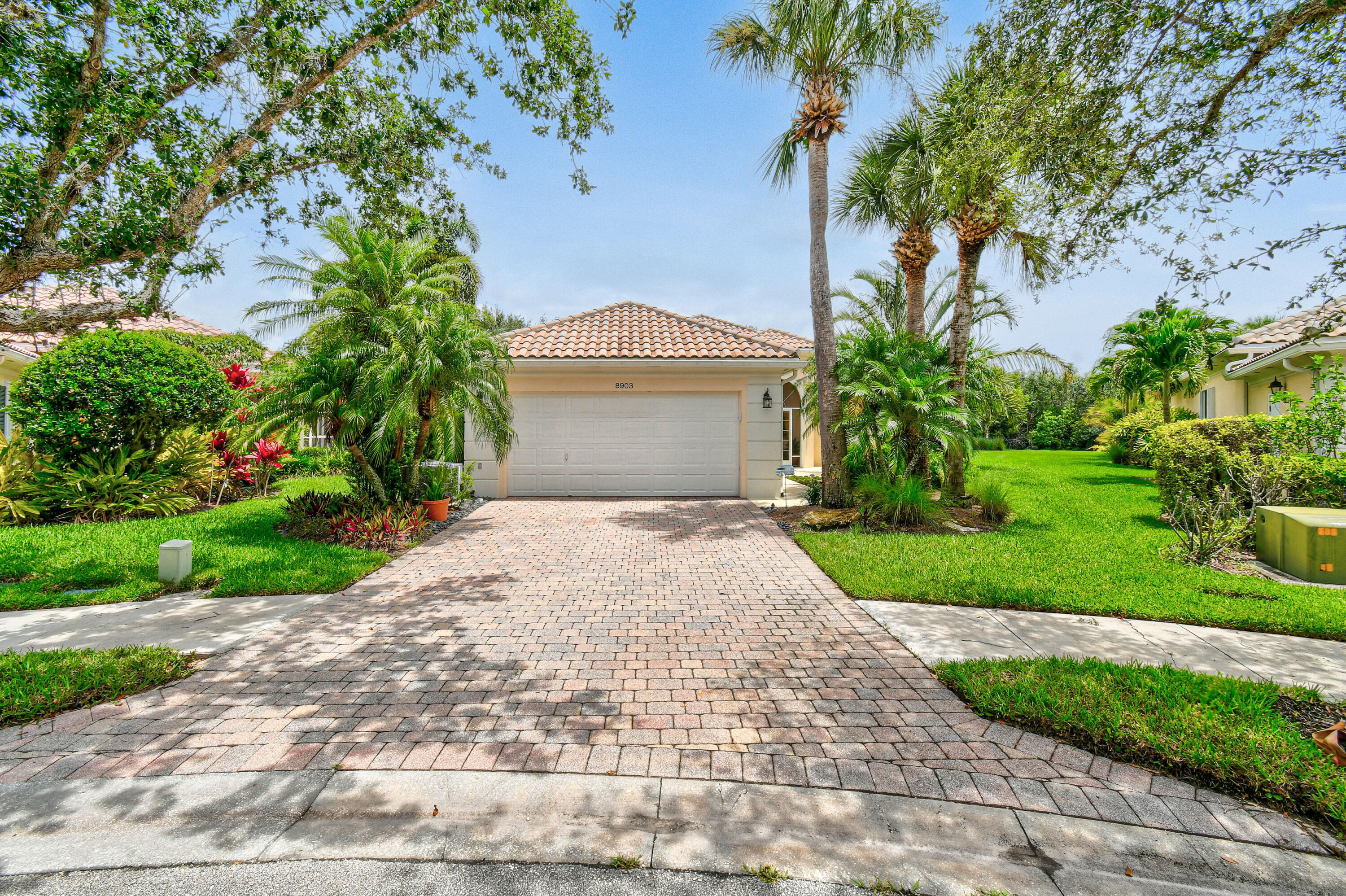 Property Photo: 8903 SE Hawks Nest Court FL 33455