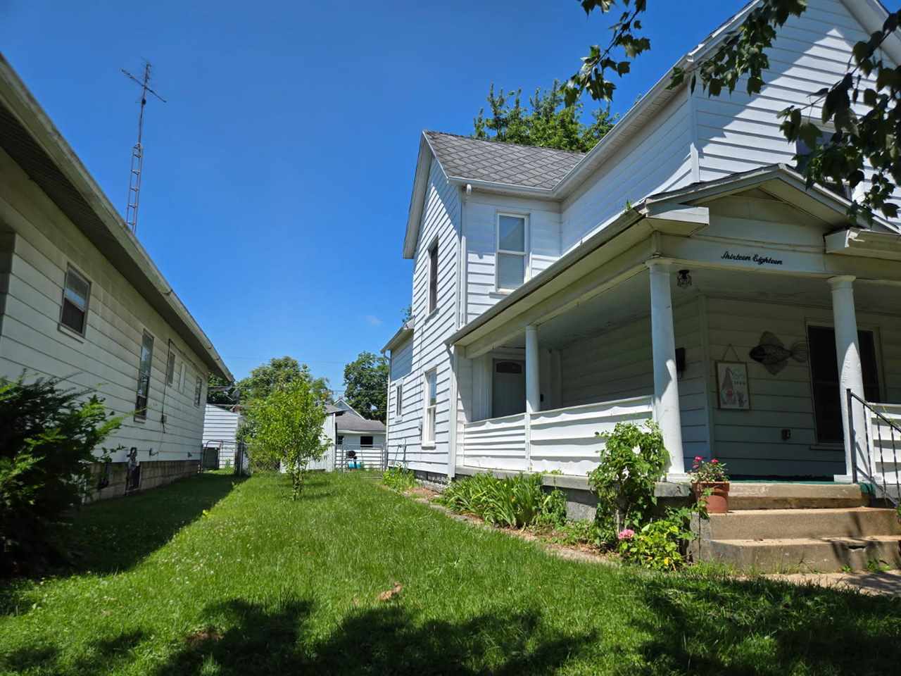Property Photo: 1318 Boyer Street IN 47374