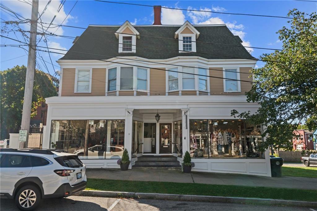 Property Photo:  18 State Street 4 (2nd Floor West)  RI 02809 
