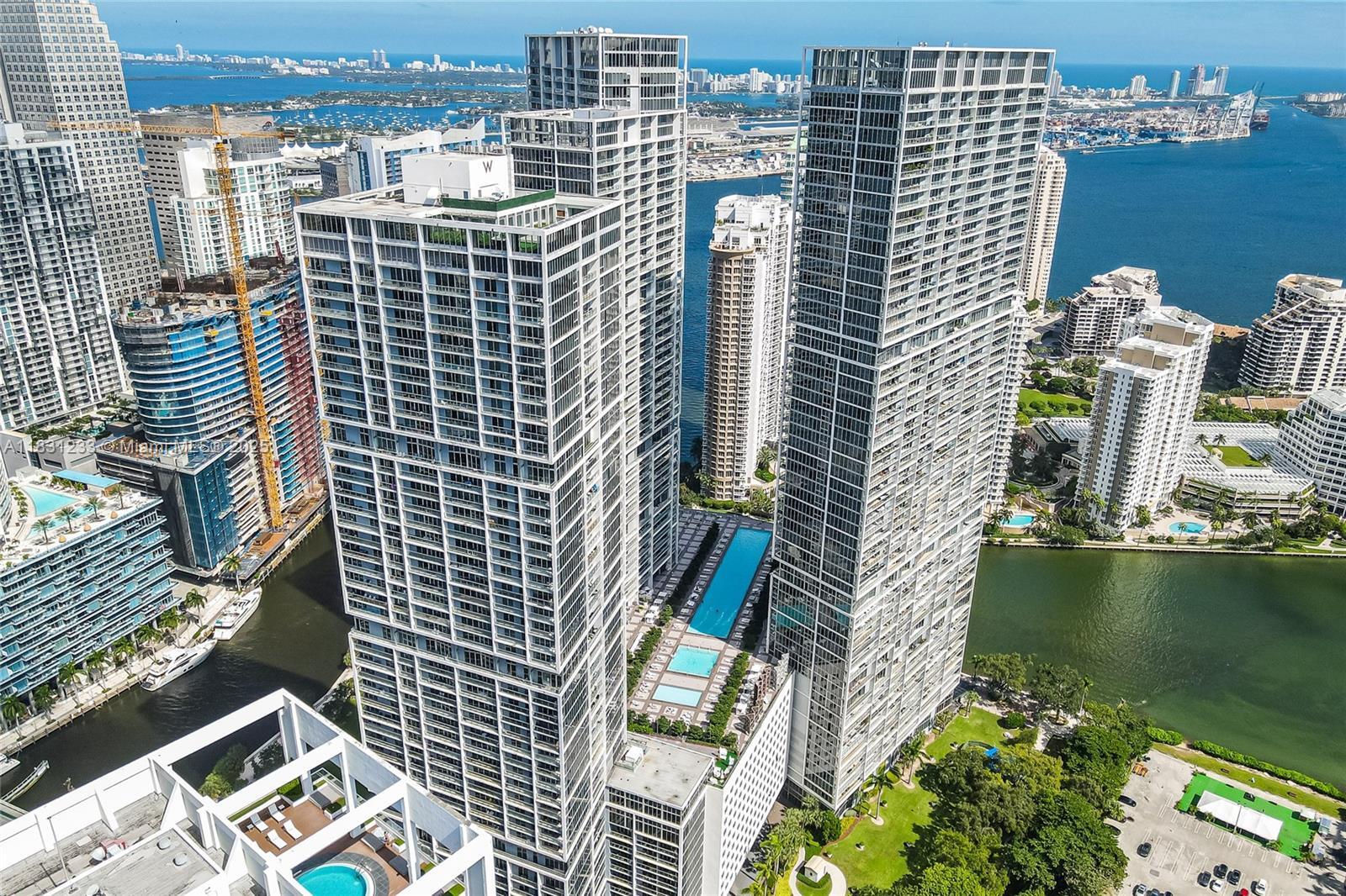 Property Photo: 495 SE Brickell Ave 1511 FL 33131