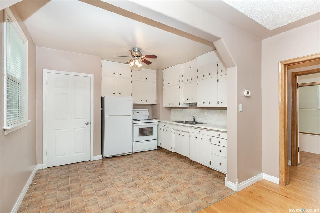 Property Photo: 1110 7th Street E SK S7H 0Z1