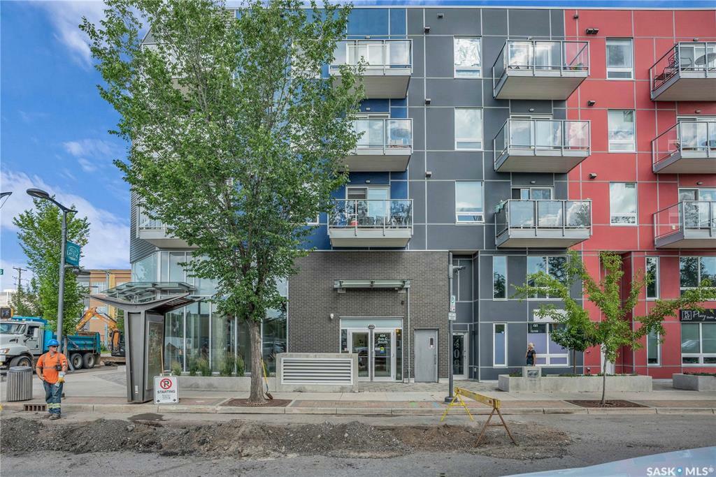 Property Photo: 404 C Avenue S 314 SK S7M 5M9