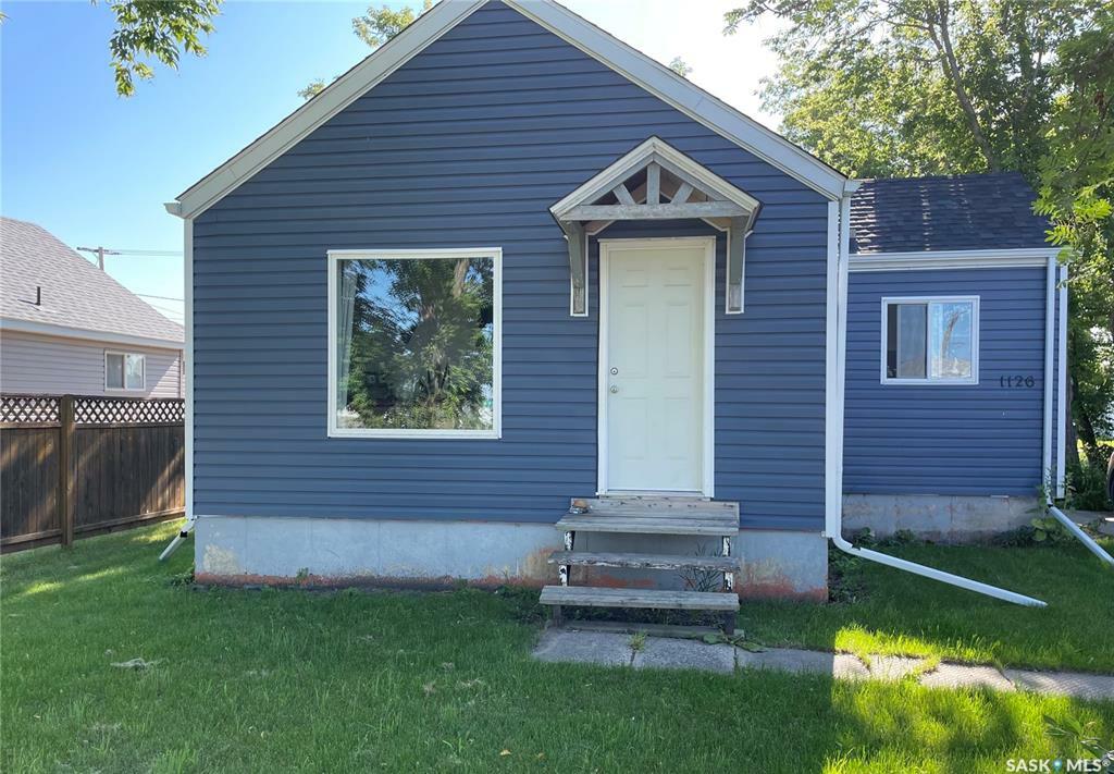Photo de la propriété:  1126 1st Street W  SK S0E 0L0 