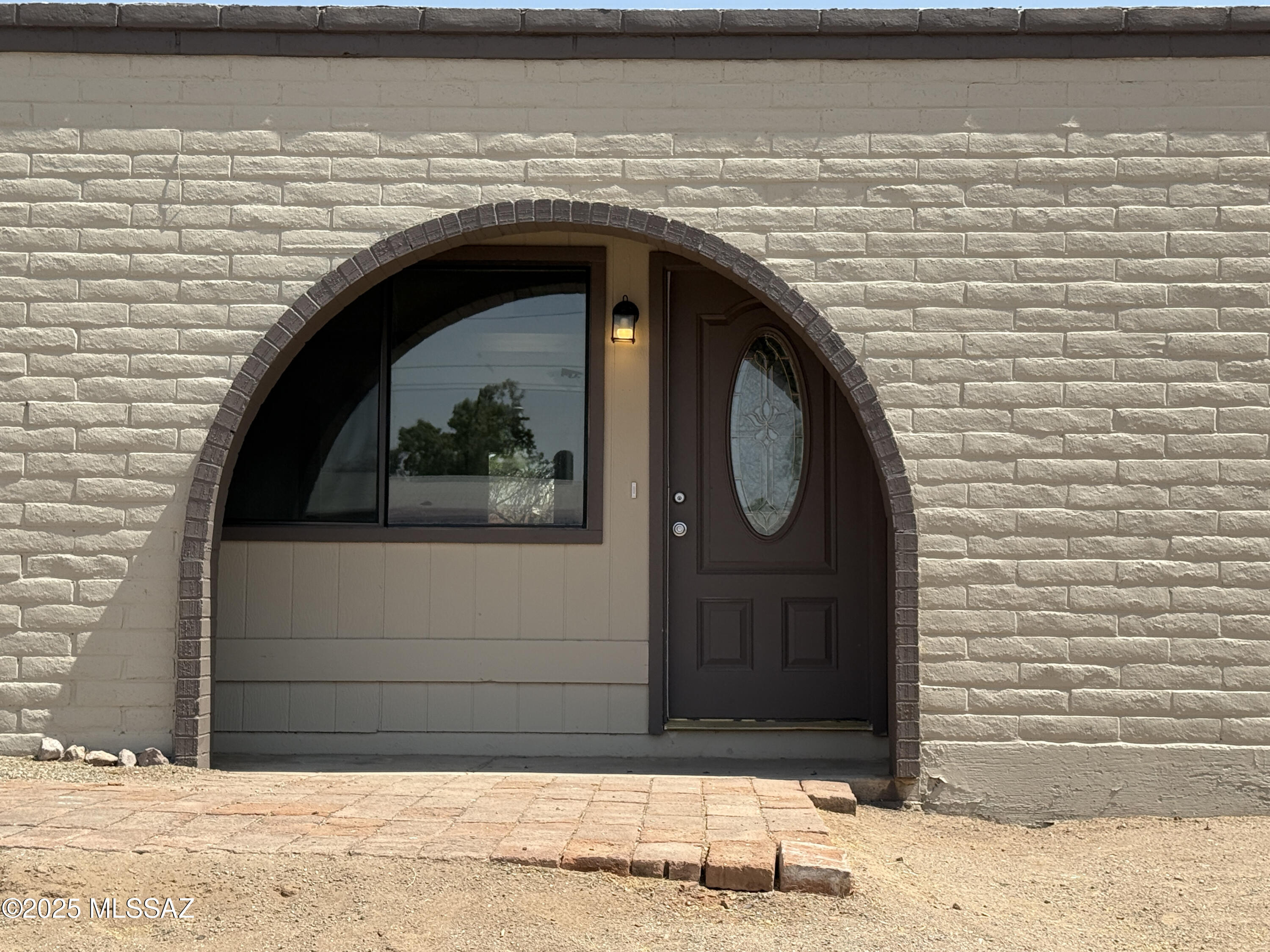 Property Photo: 3170 W Calle Cisne AZ 85746