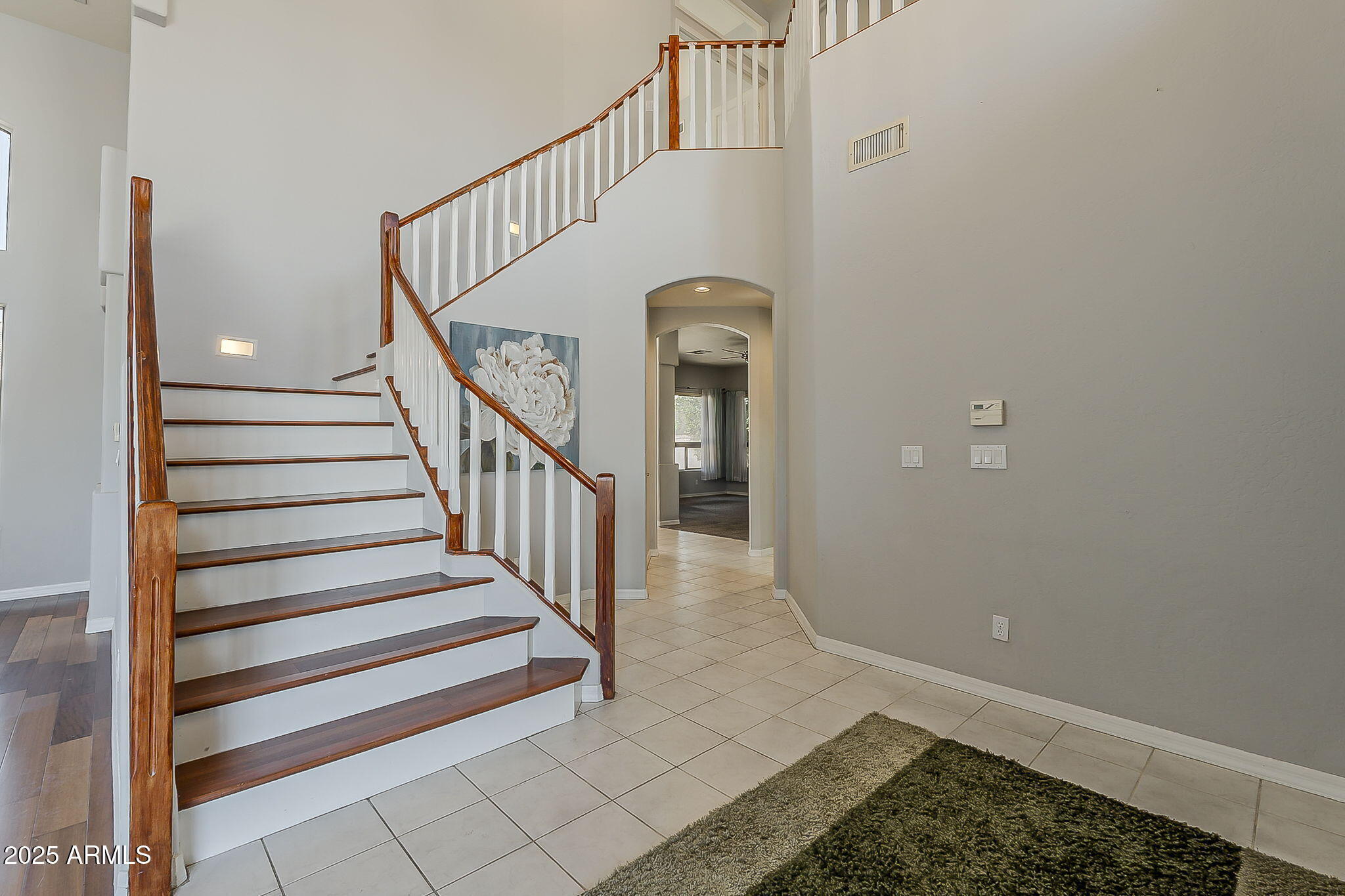 Property Photo: 1895 E Dava Drive AZ 85283