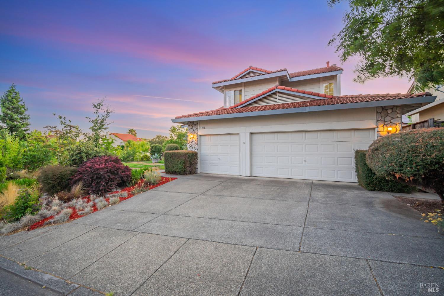 9793 Montego Court  Windsor CA 95492 photo