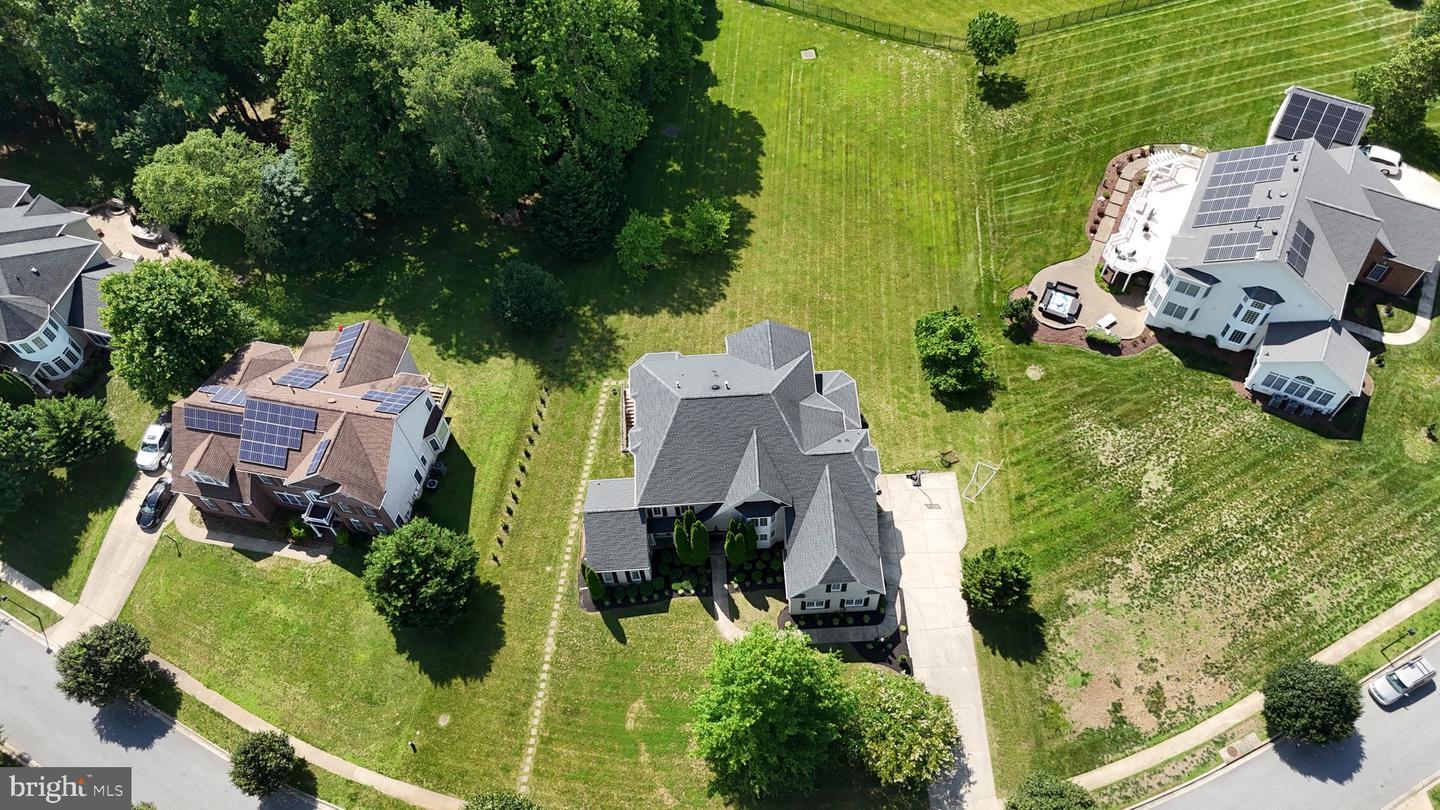 Property Photo: 5506 Willow Grove Court MD 20720