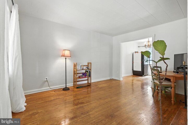 Property Photo:  311 35th Street NE  DC 20019 