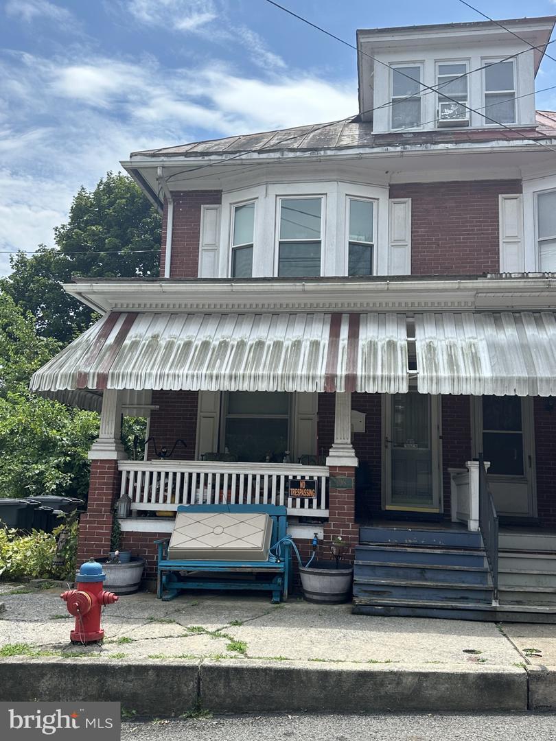 Property Photo: 198 Pine Street PA 17061