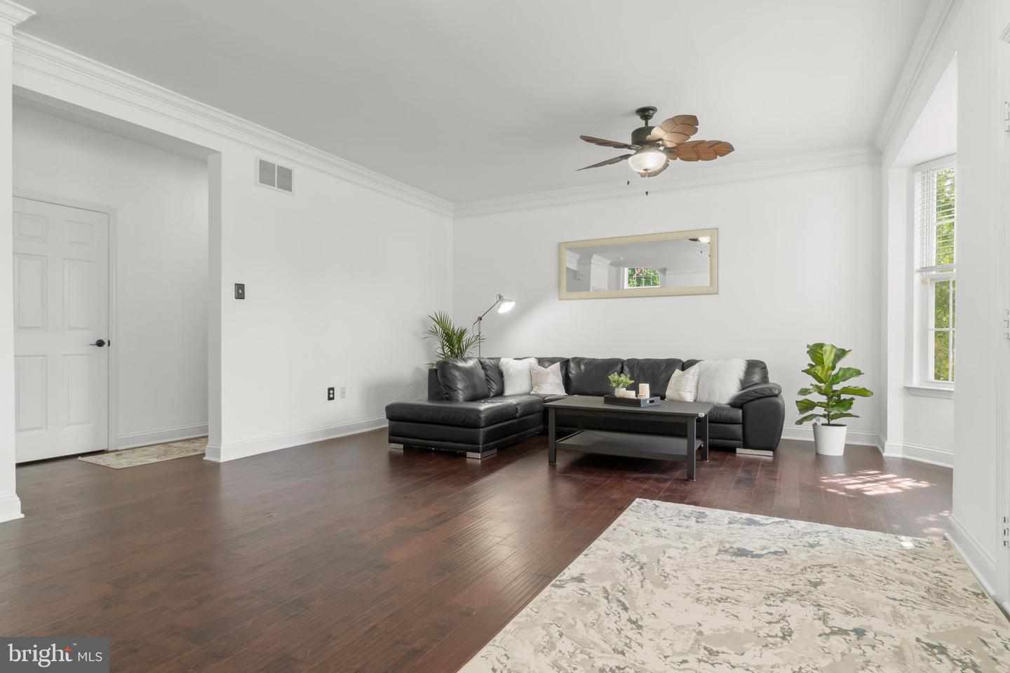 Property Photo:  22 Weaver Drive  NJ 08053 