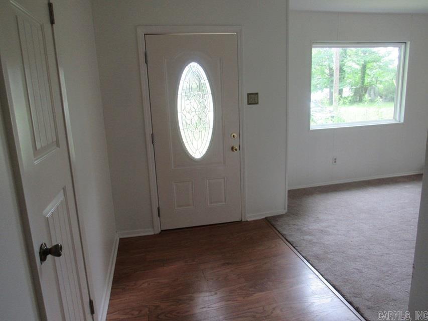 Property Photo: 6511 Sunshine Ln AR 72076