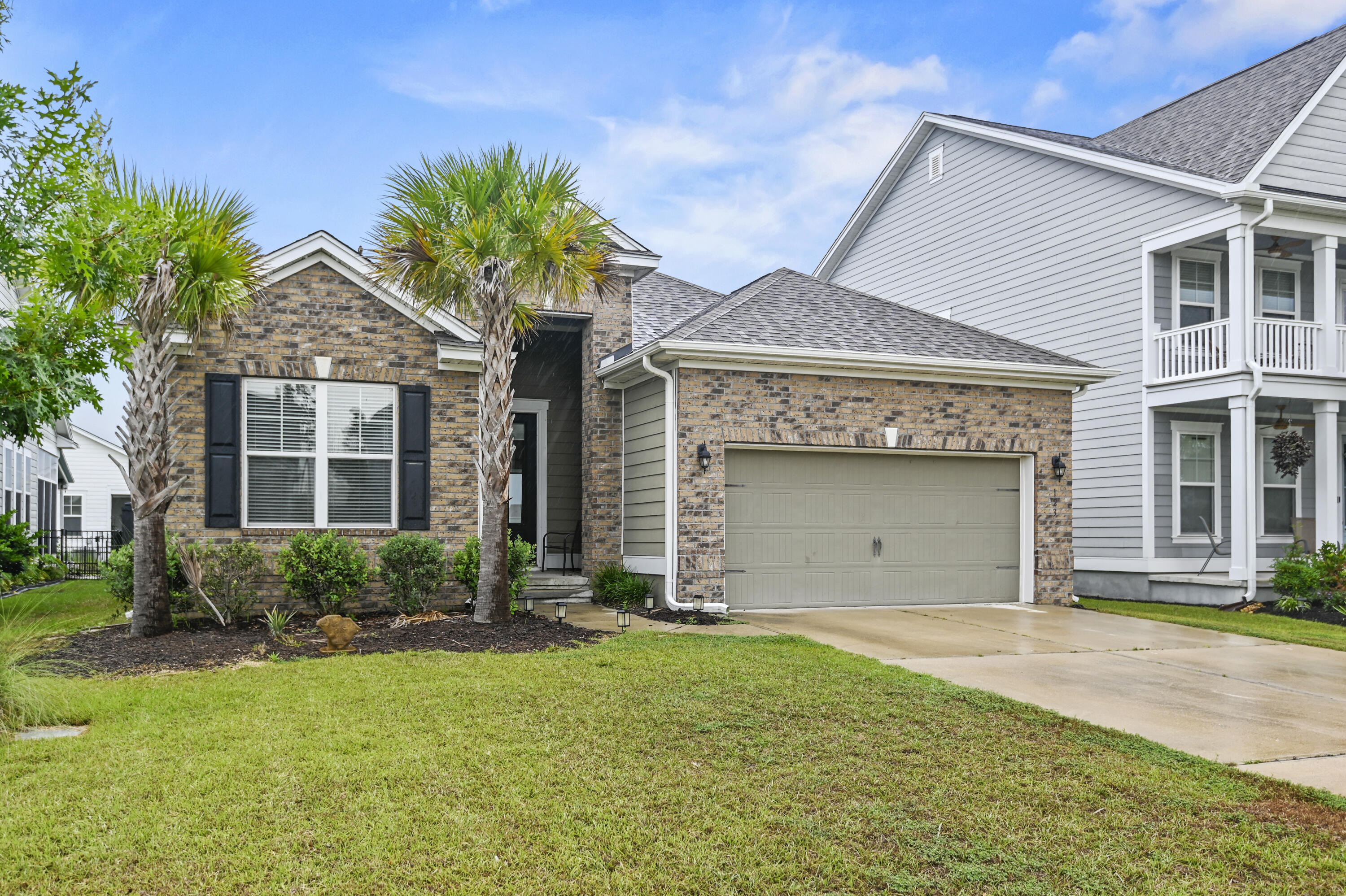 Property Photo: 123 Whaler Avenue SC 29486