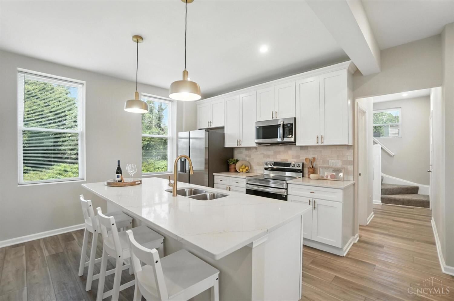 Property Photo:  1582 Dixmont Avenue  OH 45207 