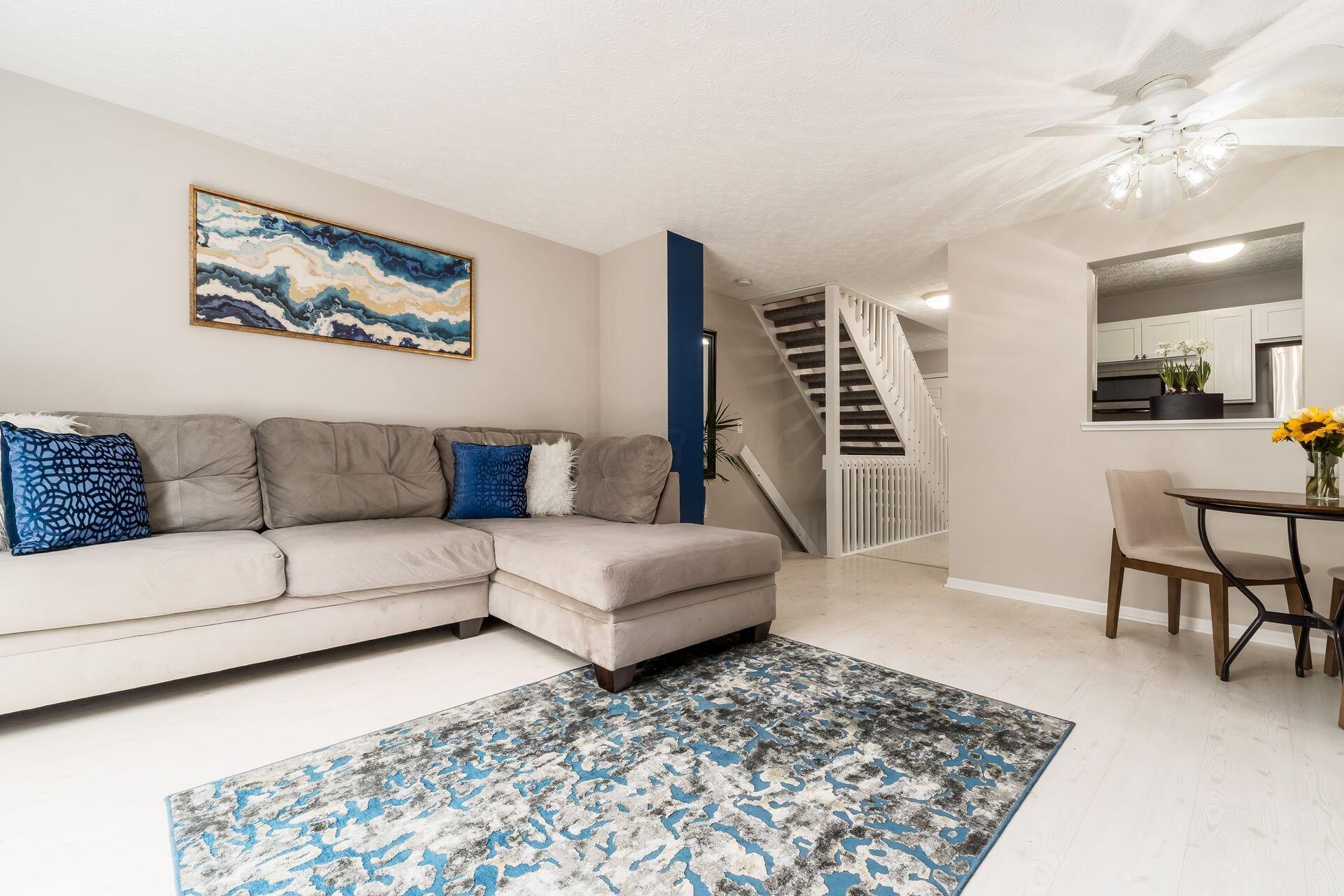 Property Photo:  4006 Blendon Grove Way  OH 43230 