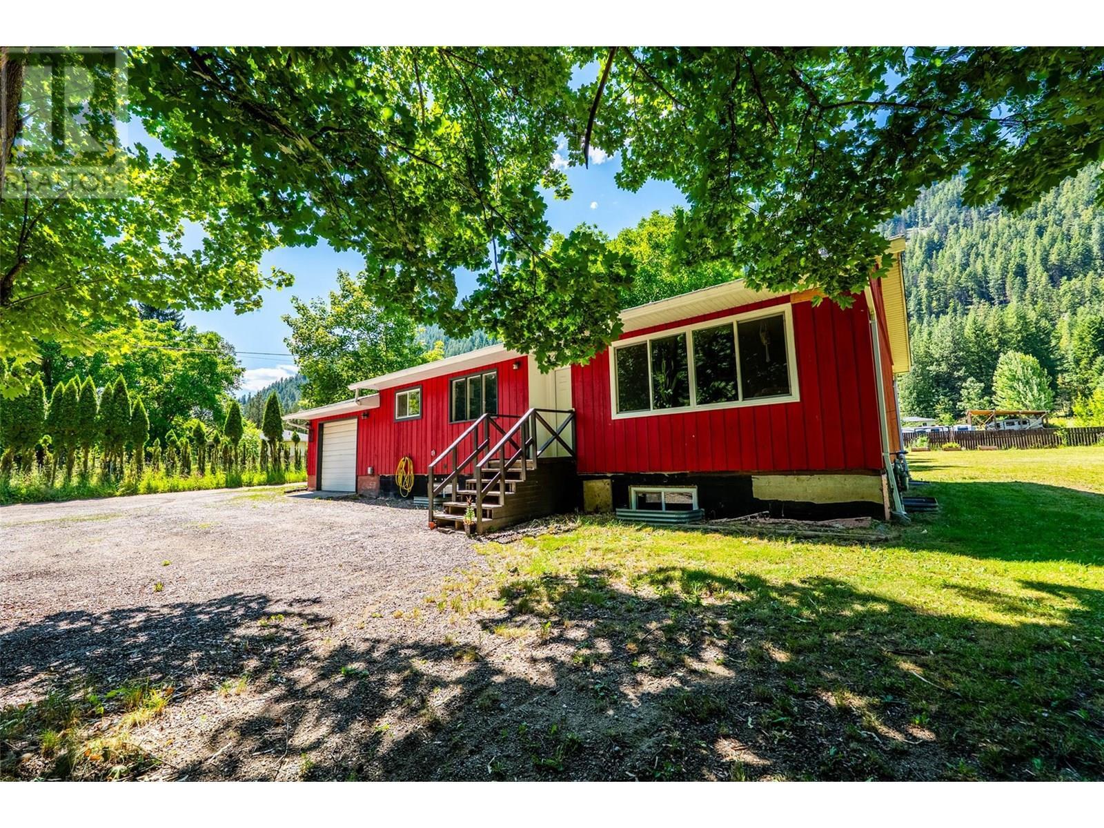 Property Photo: 1801 3A Highway BC V1N 3E2