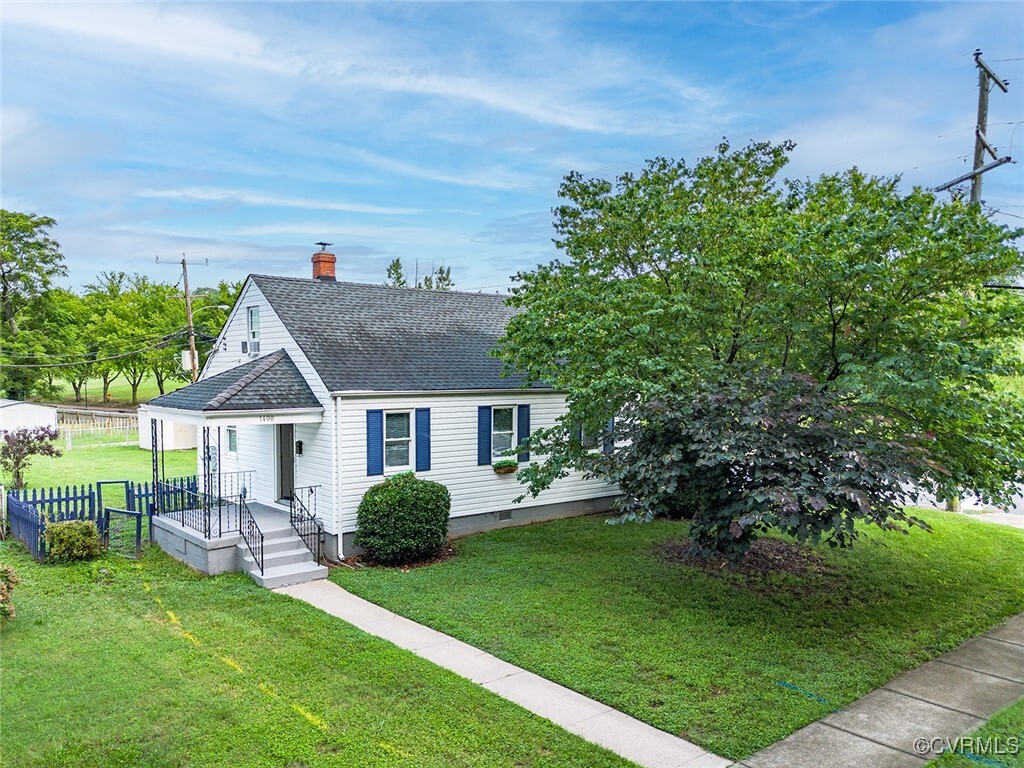 Property Photo: 1400 Carter Street VA 23220