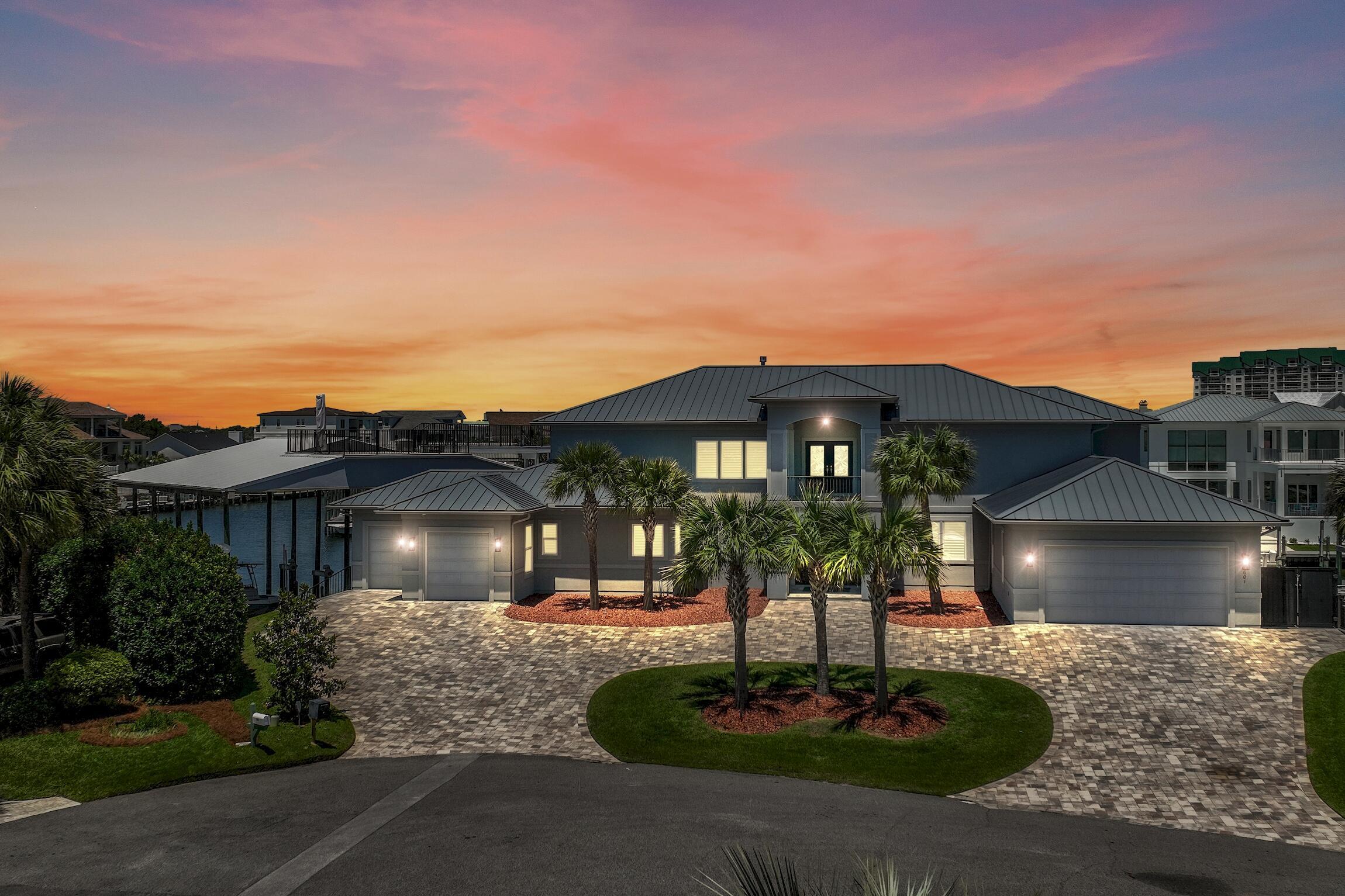 Property Photo: 601 Magnolia Drive FL 32541
