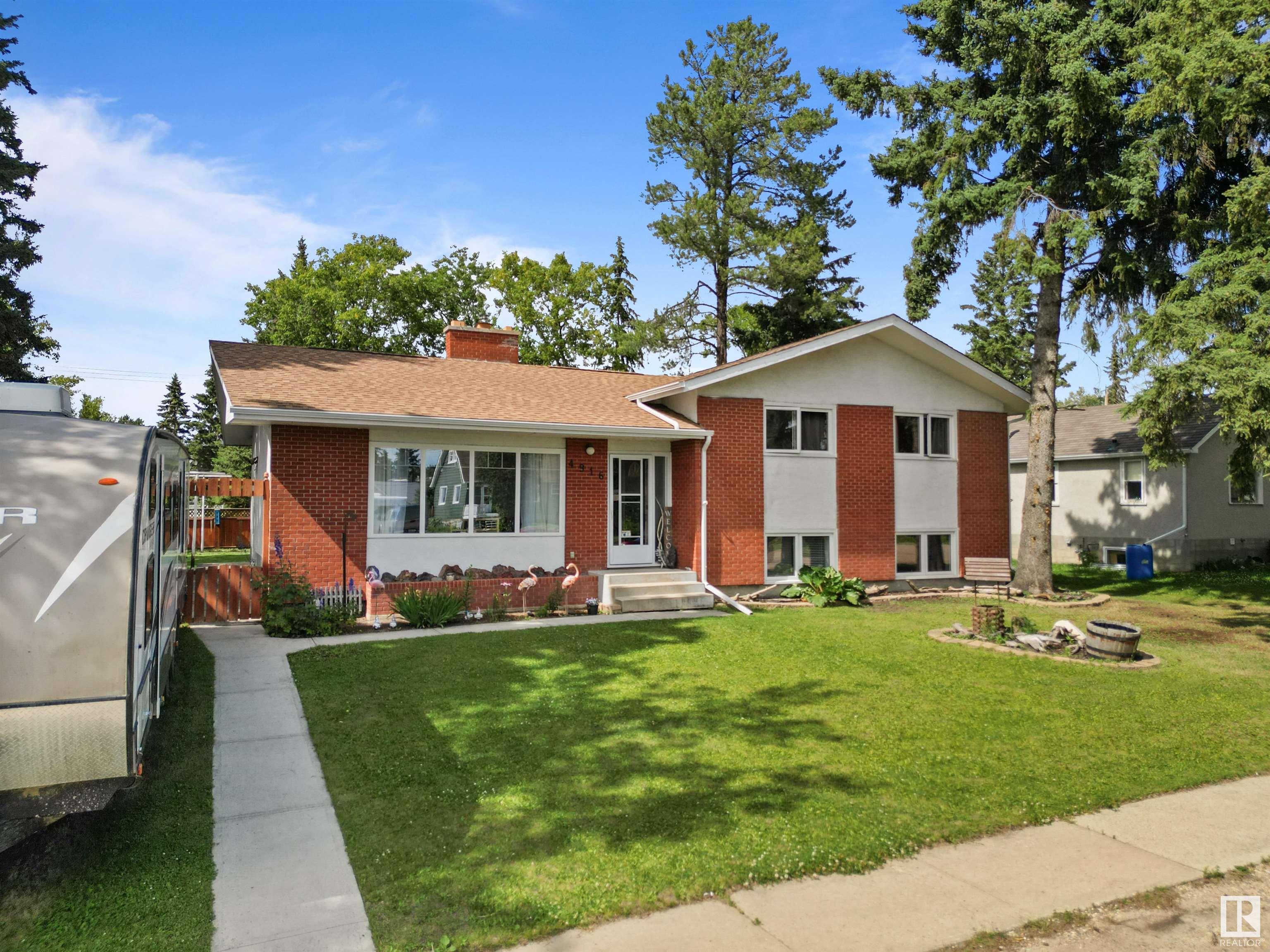 Photo de la propriété: 4916 51 Avenue AB T0C 0P0