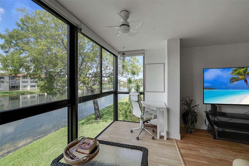 Property Photo:  361 S Hollybrook Dr 201  FL 33025 
