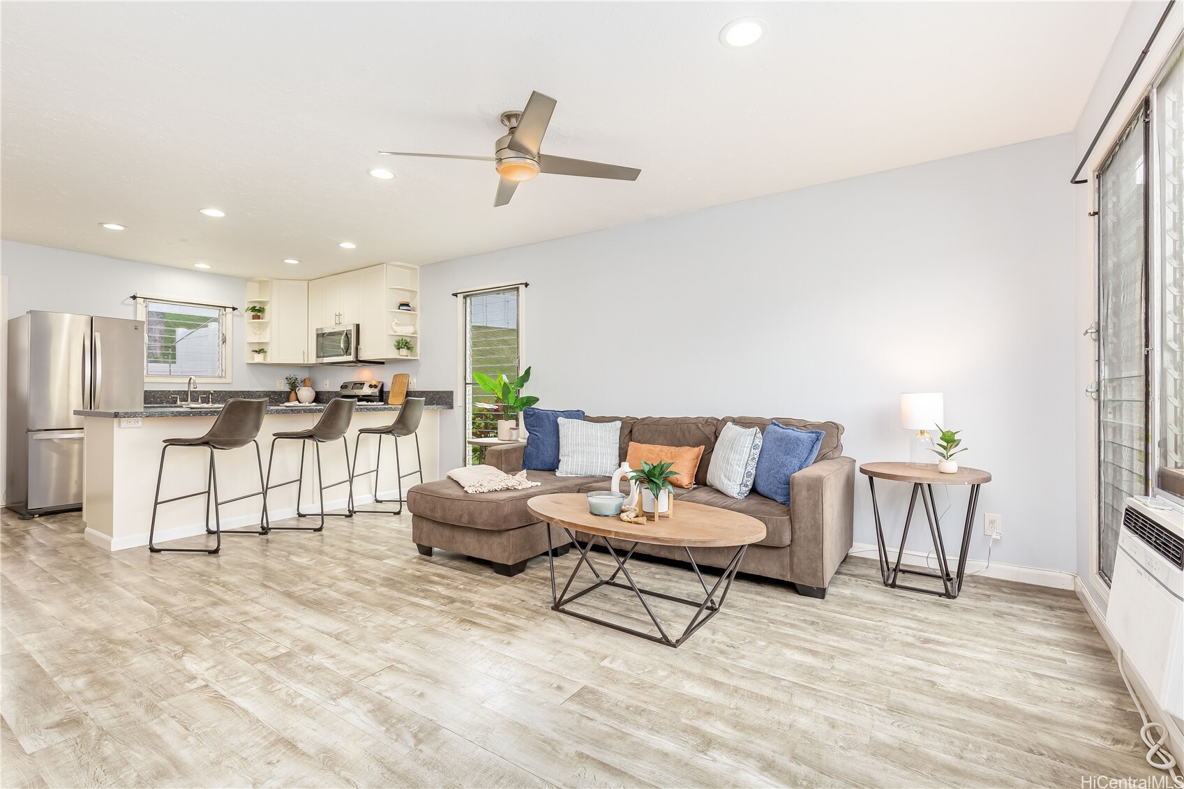 Property Photo:  47-366 Hui Iwa Street 71  HI 96744 