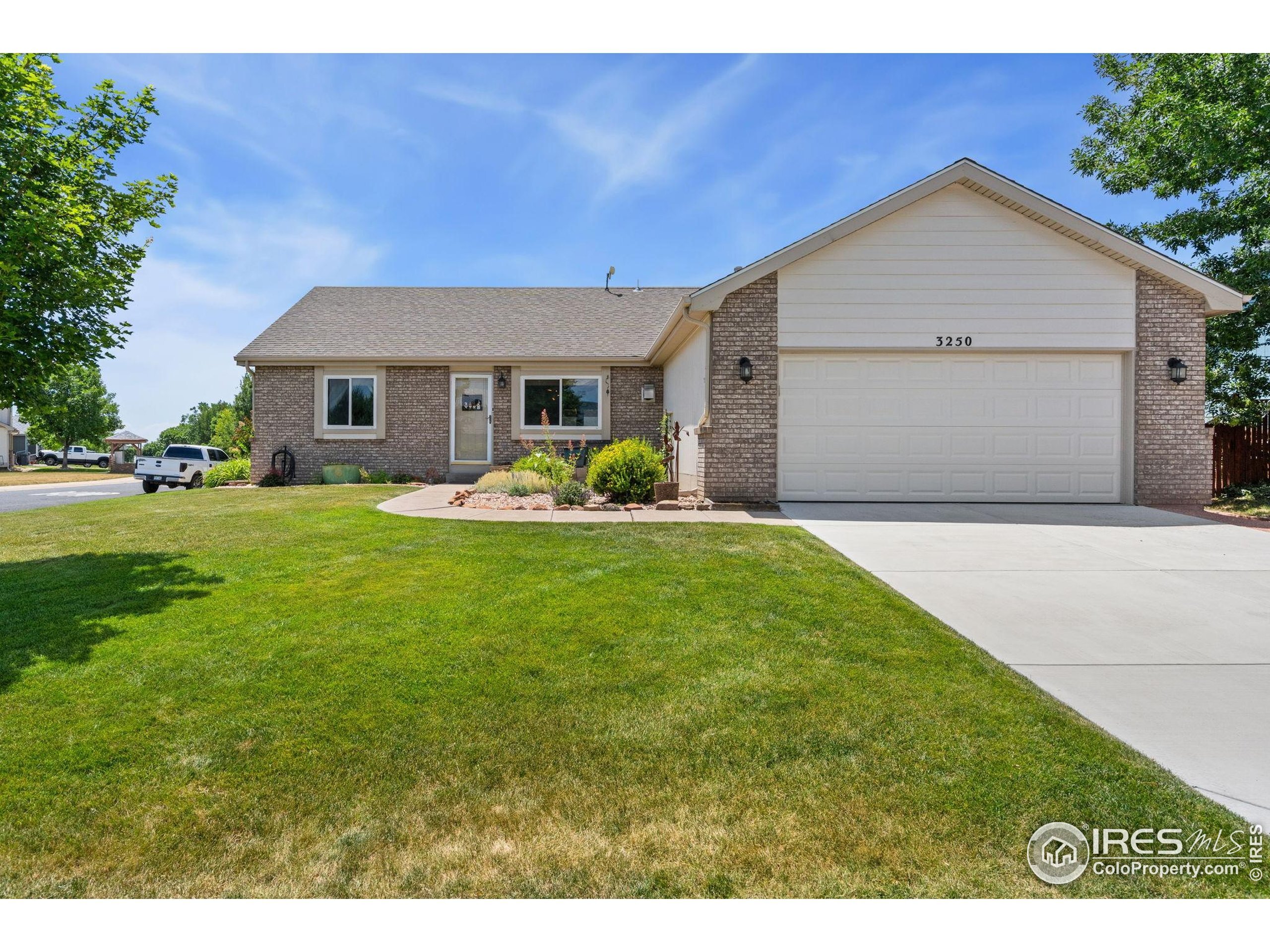 Property Photo:  3250 Coal Creek St  CO 80538 