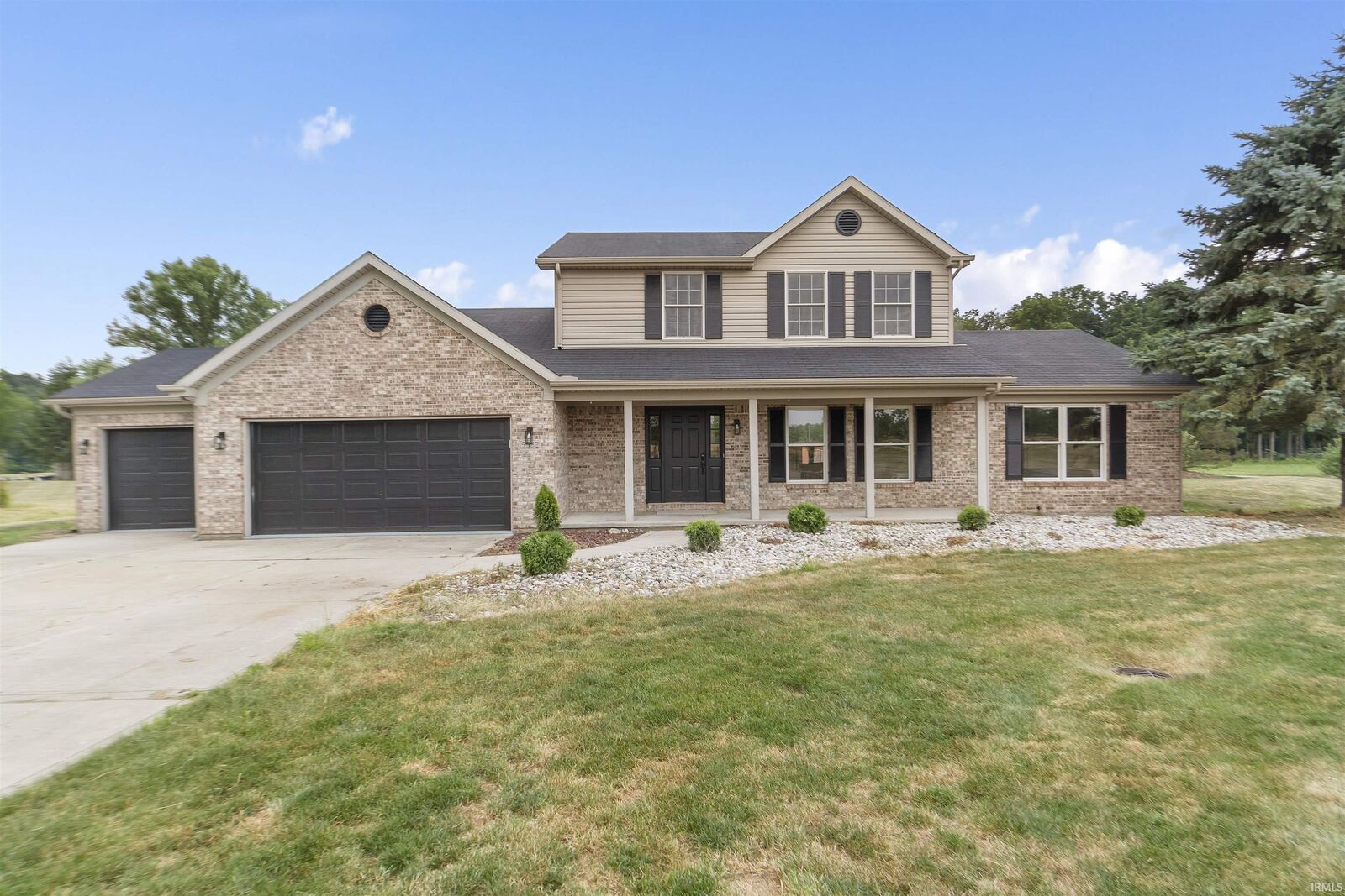 Property Photo: 5532 Flatrock Road IN 46745-9516