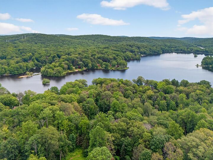 Property Photo: 49 Oak Ridge Drive NY 10579