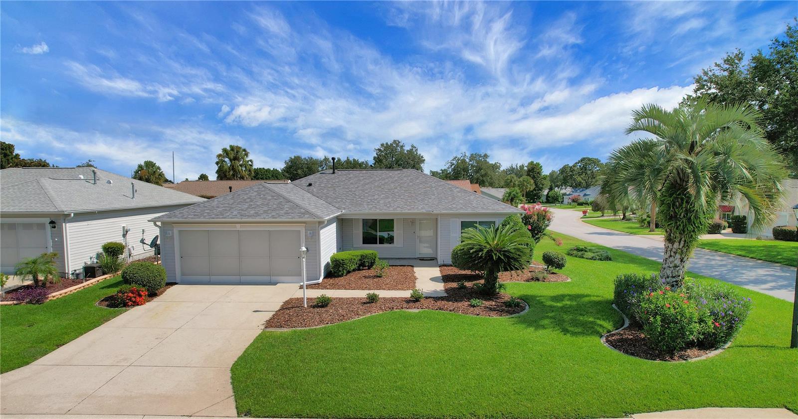 Property Photo: 17707 SE 92nd Grantham Terrace FL 32162