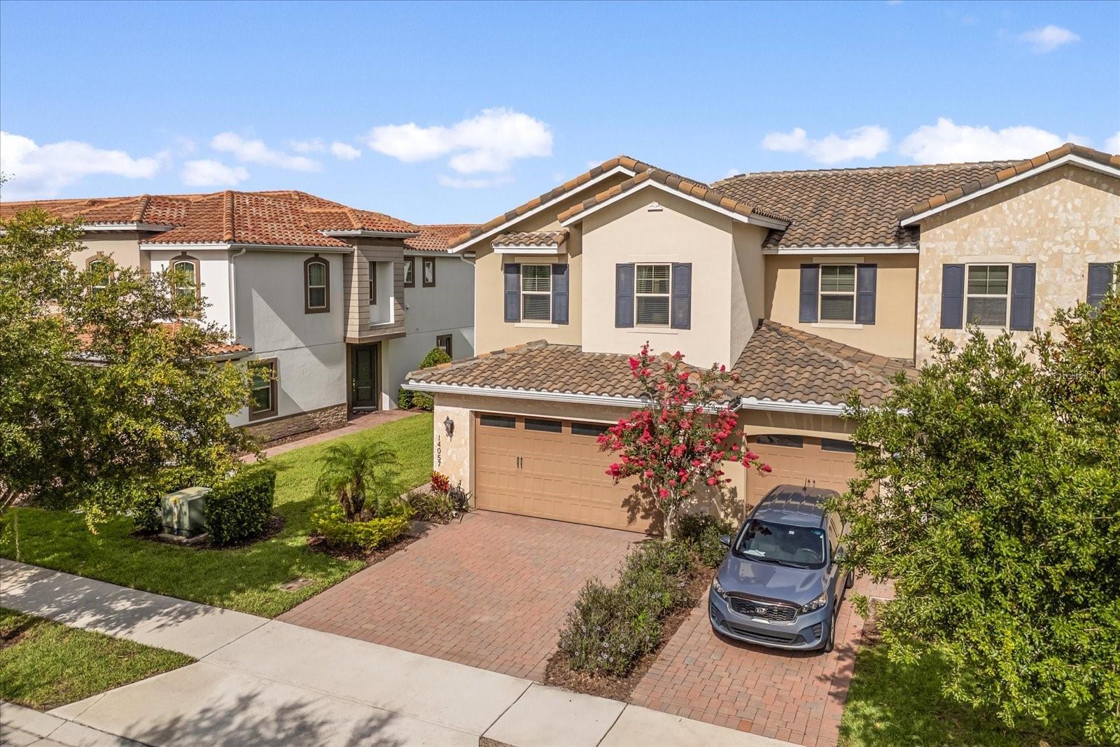 Property Photo: 14057 Helsby Street FL 32832