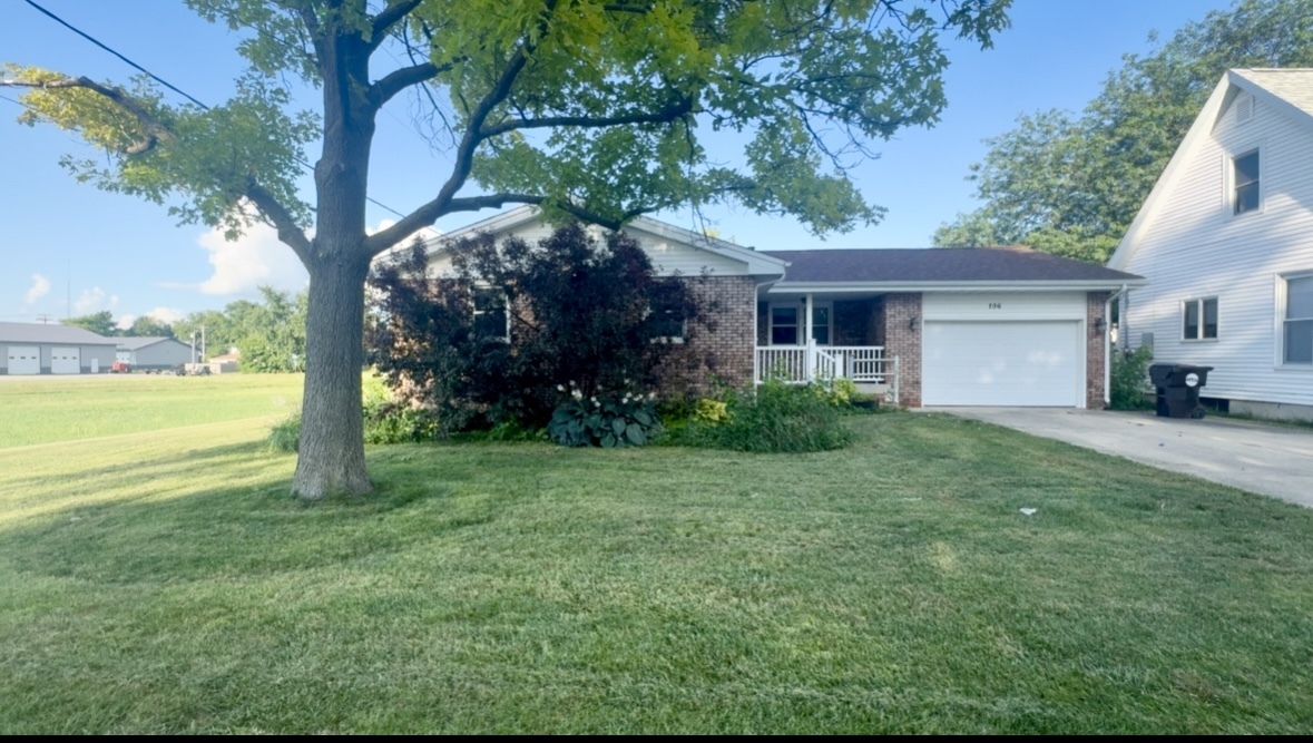 Property Photo: 106 S Buck Street IL 61752